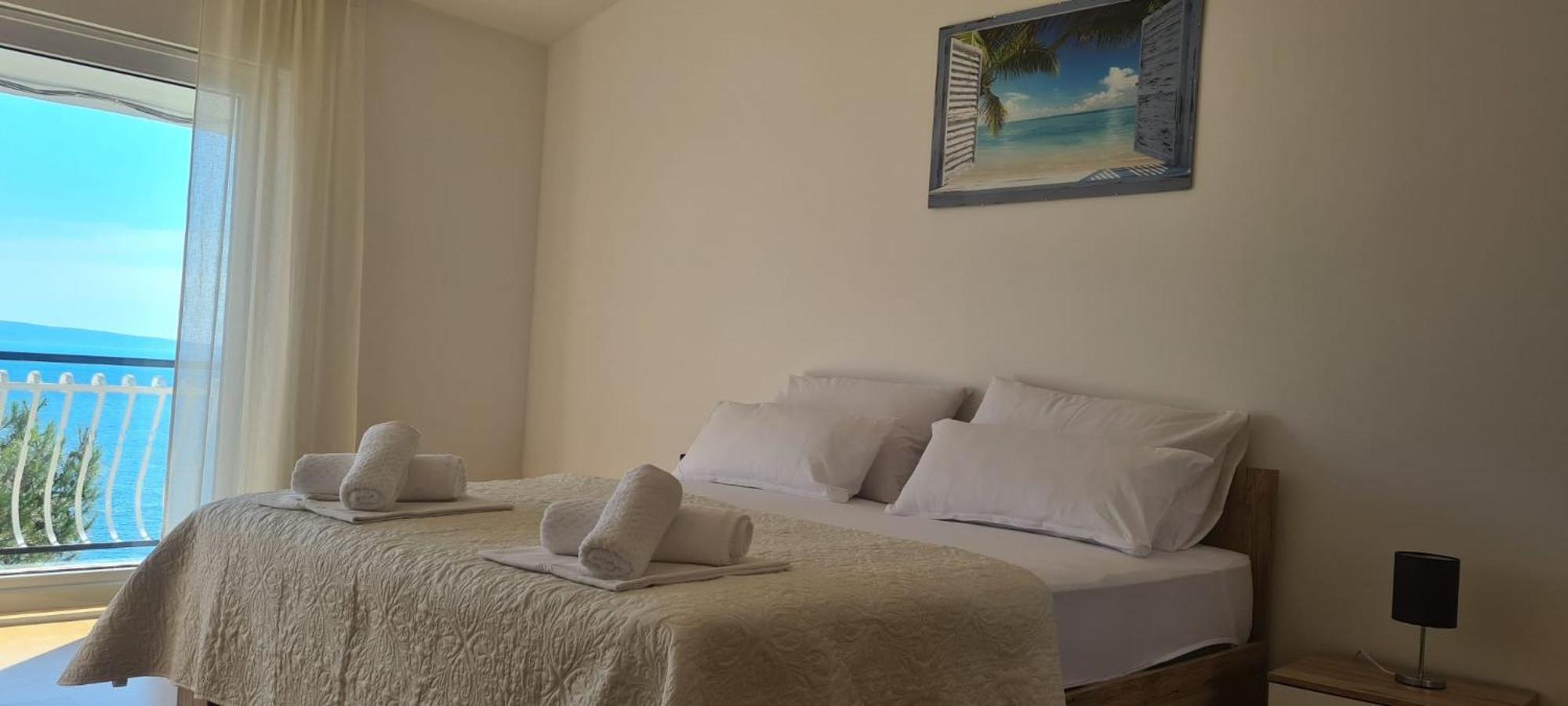 Apartments Adisa Omiš Exteriör bild