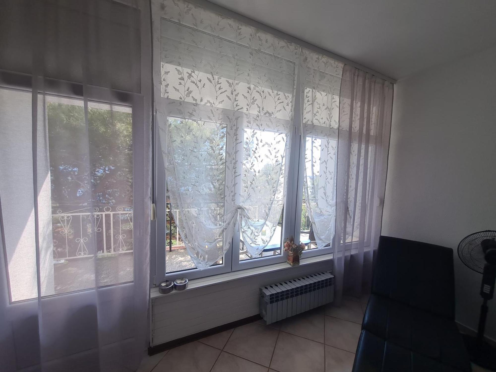 Apartments Adisa Omiš Exteriör bild